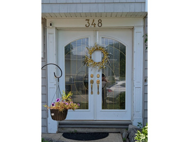Welcome to this good looking 5 bedroom, 3 level colonial which - photo 3