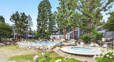 Beautiful Loft-Style Condo in the Desirable Pine Creek Community - photo 10