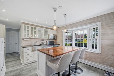 This is the one you've been waiting for! Welcome to 90 Twin Lane - photo 3