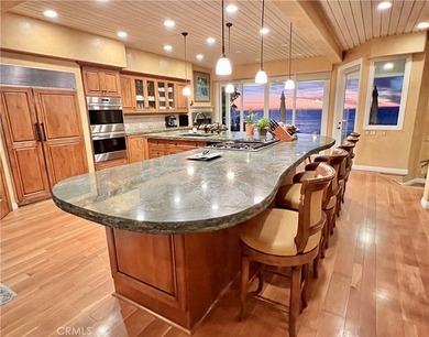 Turn-Key! Spectacular Ocean Front home overlooking Crescent Bay - photo 12