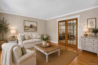 Ready for room to spread out? This generously proportioned - photo 15