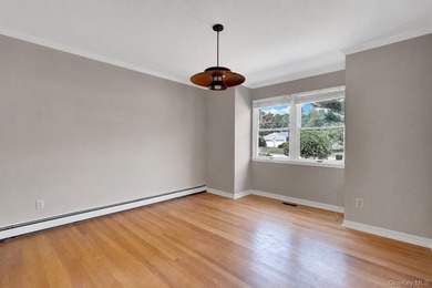 Ready for room to spread out? This generously proportioned - photo 16