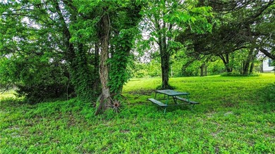 Seller is motivated and ready to make a deal, bring your offer - photo 17