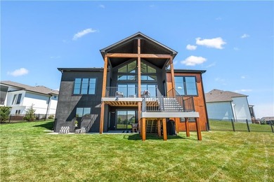 An Architectural Masterpiece in Chapel Hill / Unparalleled - photo 20