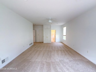 Welcome to this beautifully maintained EXPANDED Wentworth model! - photo 28