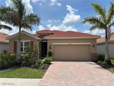 Lake Home For Sale in Fort Myers, Florida