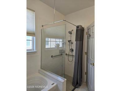 Welcome to this beautifully maintained EXPANDED Wentworth model! - photo 31