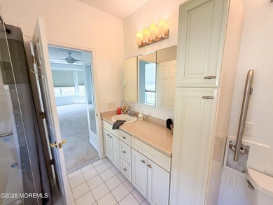 Welcome to this beautifully maintained EXPANDED Wentworth model! - photo 33