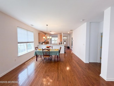 Welcome to this beautifully maintained EXPANDED Wentworth model! - photo 35