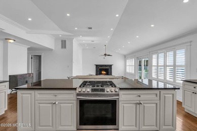 Waterfront Living at Its Finest in Green Island! Wake up every - photo 10