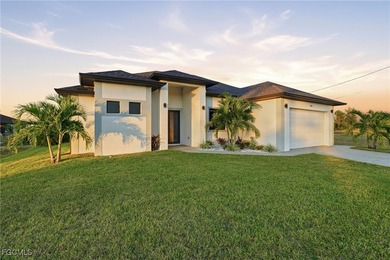 Cape Coral Lakes Area Home For Sale in Cape Coral Florida