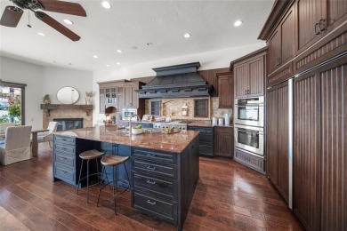 One or more photo(s) has been virtually staged. 3576 San Remo - photo 12
