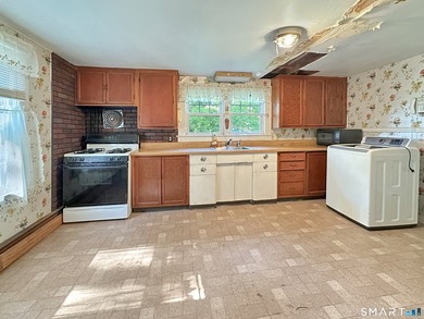 Take a 3D Tour OR Enjoy a Video Walkthrough 24/7! Bring your - photo 14