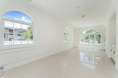 You don't want to miss this spectacular center hall colonial in - photo 14