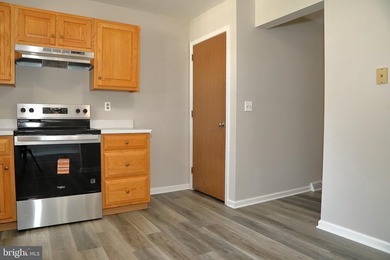 Totally renovated townhome like brand new! You' ll appreciate - photo 14