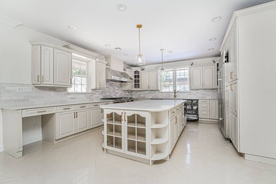 You don't want to miss this spectacular center hall colonial in - photo 15