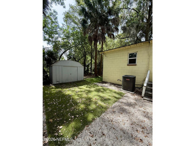 Charming three bedroom/two full bath located in the desirable - photo 20