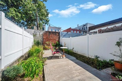 Welcome to your next East New York gem! This fully attached home - photo 8