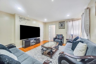 Welcome to your next East New York gem! This fully attached home - photo 10