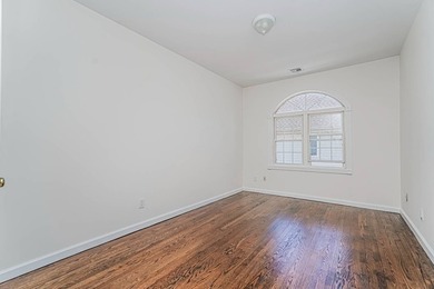 You don't want to miss this spectacular center hall colonial in - photo 30