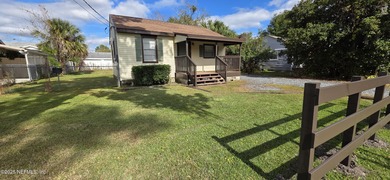 St. Johns River Home Active Under Contract in Jacksonville Florida