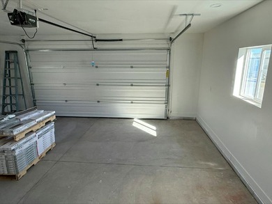 Welcome to On The Greens, a 55+ Age Qualified Land Leased - photo 1
