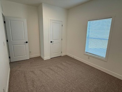 Welcome to On The Greens, a 55+ Age Qualified Land Leased - photo 4