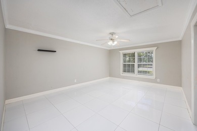 Charming 3-bedroom, 2-bath home in Wynnehaven Beach Estates! - photo 12