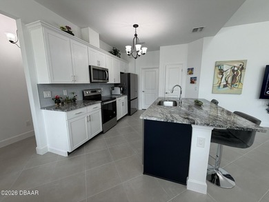 Don't miss your chance to own this charming Dreamsicle Cottage - photo 15