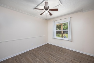 Charming 3-bedroom, 2-bath home in Wynnehaven Beach Estates! - photo 19