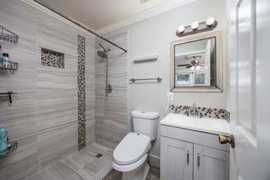 Charming 3-bedroom, 2-bath home in Wynnehaven Beach Estates! - photo 21