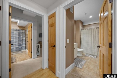 Exceptionally maintained and perfectly situated in an unbeatable - photo 21