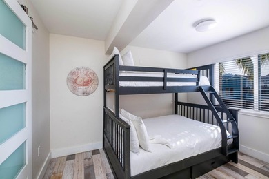 Welcome to your dream waterfront retreat in the heart of the - photo 3