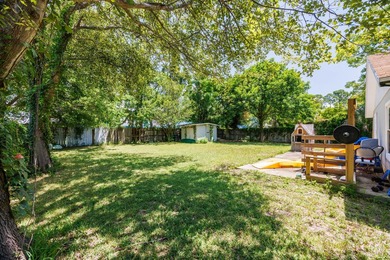 Charming 3-bedroom, 2-bath home in Wynnehaven Beach Estates! - photo 25