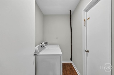Welcome to this beautifully renovated 3-bedroom, 1-bath ranch - photo 26