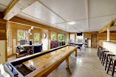Fully furnished, new covered waterfront deck, fresh exterior - photo 32