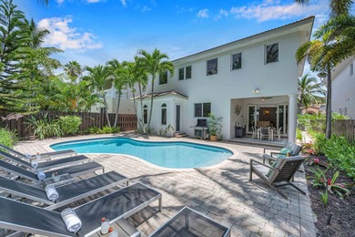 Nestled between Fort Lauderdale Beach and Hugh Taylor Birch - photo 4