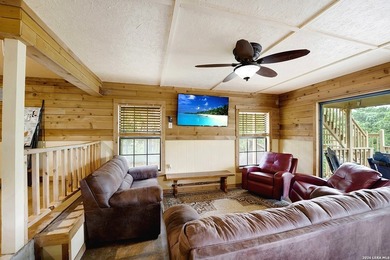 Fully furnished, new covered waterfront deck, fresh exterior - photo 34