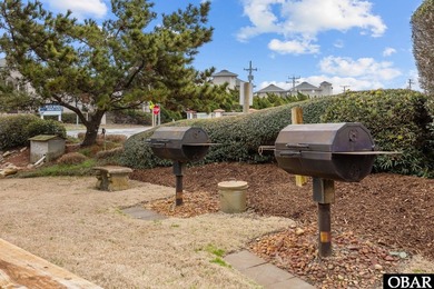 Exceptionally maintained and perfectly situated in an unbeatable - photo 41