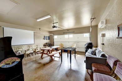 Fully furnished, new covered waterfront deck, fresh exterior - photo 42