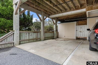 Exceptionally maintained and perfectly situated in an unbeatable - photo 43