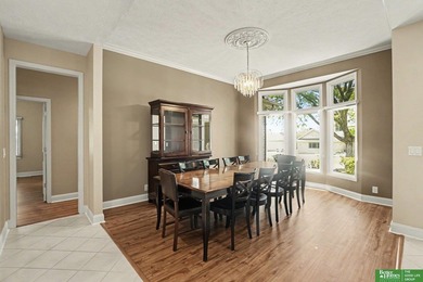 Extremely rare opportunity to own a spacious ranch-style home in - photo 7