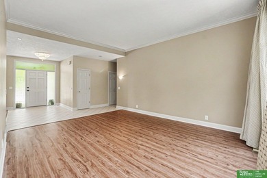 Extremely rare opportunity to own a spacious ranch-style home in - photo 9