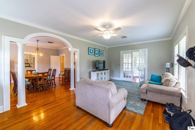 Additional listing photo 1