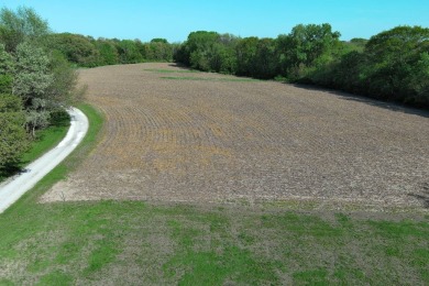 Lake Acreage For Sale in Colona, Illinois