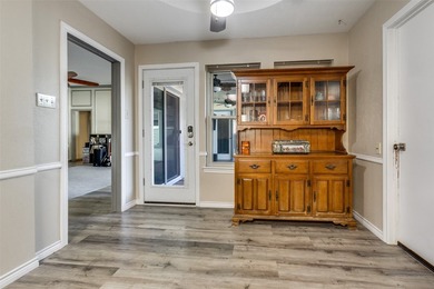 Located minutes from Sherrill Park Golf Course, this remodeled - photo 13