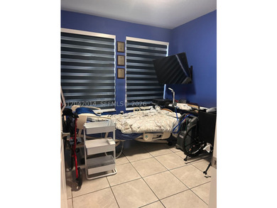 Experience ultimate tranquility, modern luxury, custom-built - photo 15