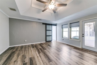 Located minutes from Sherrill Park Golf Course, this remodeled - photo 16