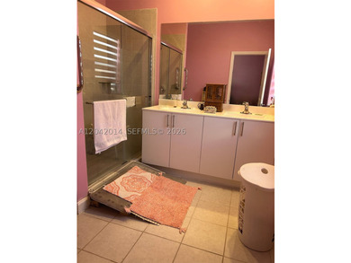 Experience ultimate tranquility, modern luxury, custom-built - photo 20