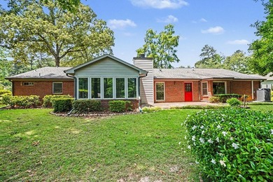 A great opportunity to own a home in the desirable community of - photo 26